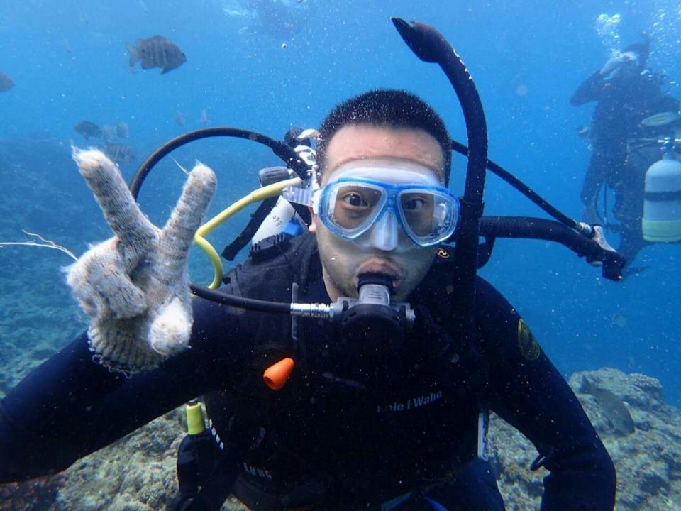 网友称多地动物园存在“猫猴共处”:有园方称为了抓老鼠,还有园方称是野猫找吃的
