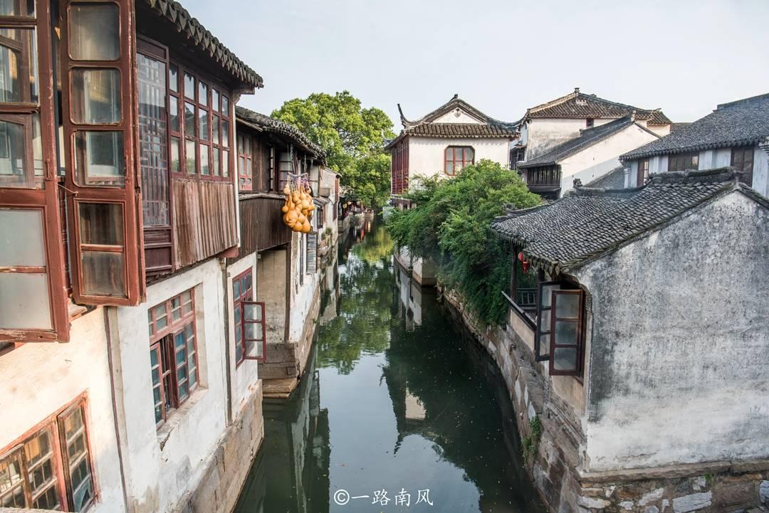 此间不负